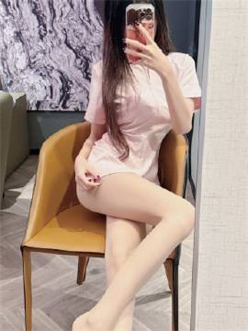 嘉嘉今天有点烦（嘉嘉今天要早睡 ）微密圈写真以及视频合集