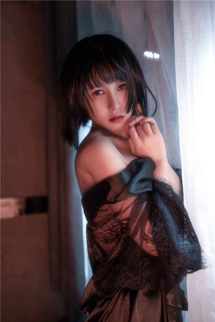 晕崽Zz 写真合集[24套][持续更新]