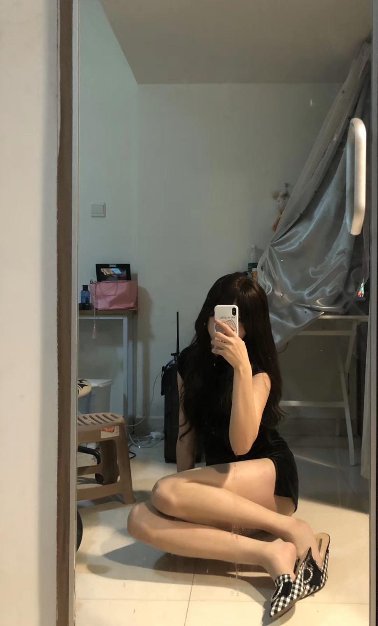 无敌的小姨妈 微信朋友圈资源[727P-30V]