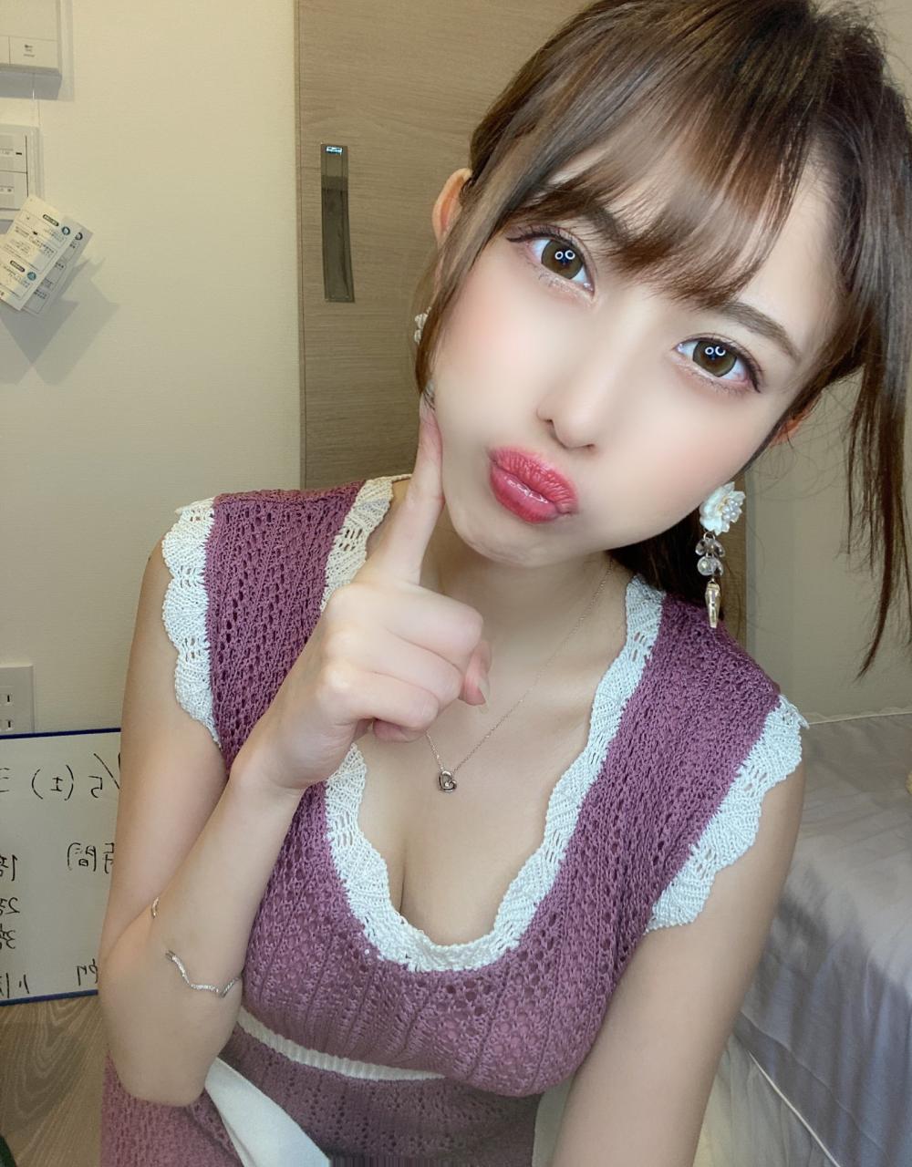 natori_kurumi 网红诱惑自拍合集[318P+18V/295M]