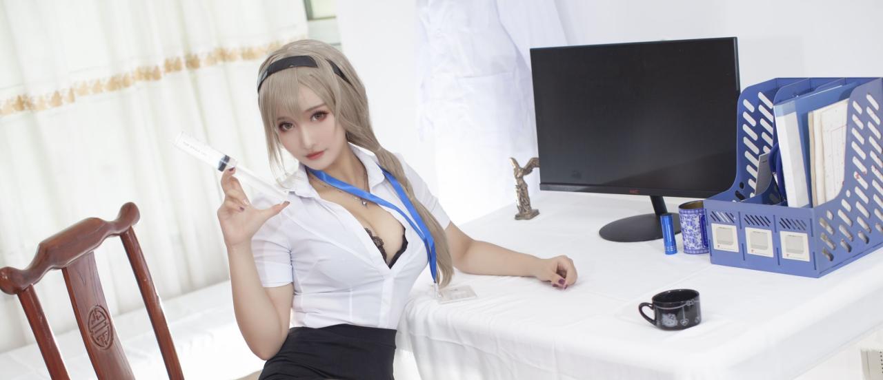洛璃 LoLiSAMA cos写真合集[114套][持续更新]