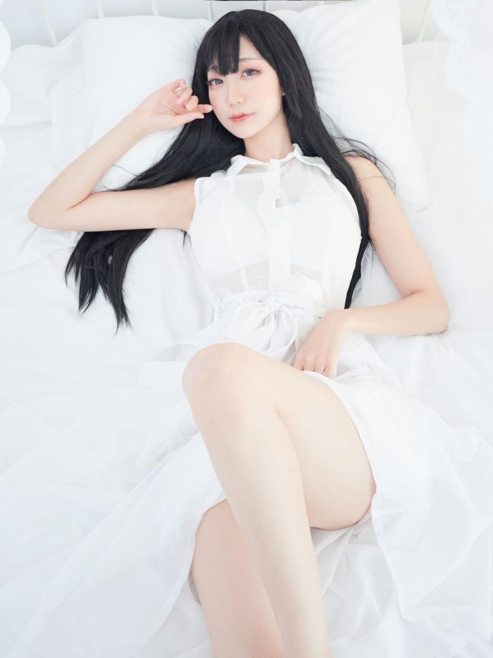 周叽是可爱兔兔 写真合集[39套][持续更新]