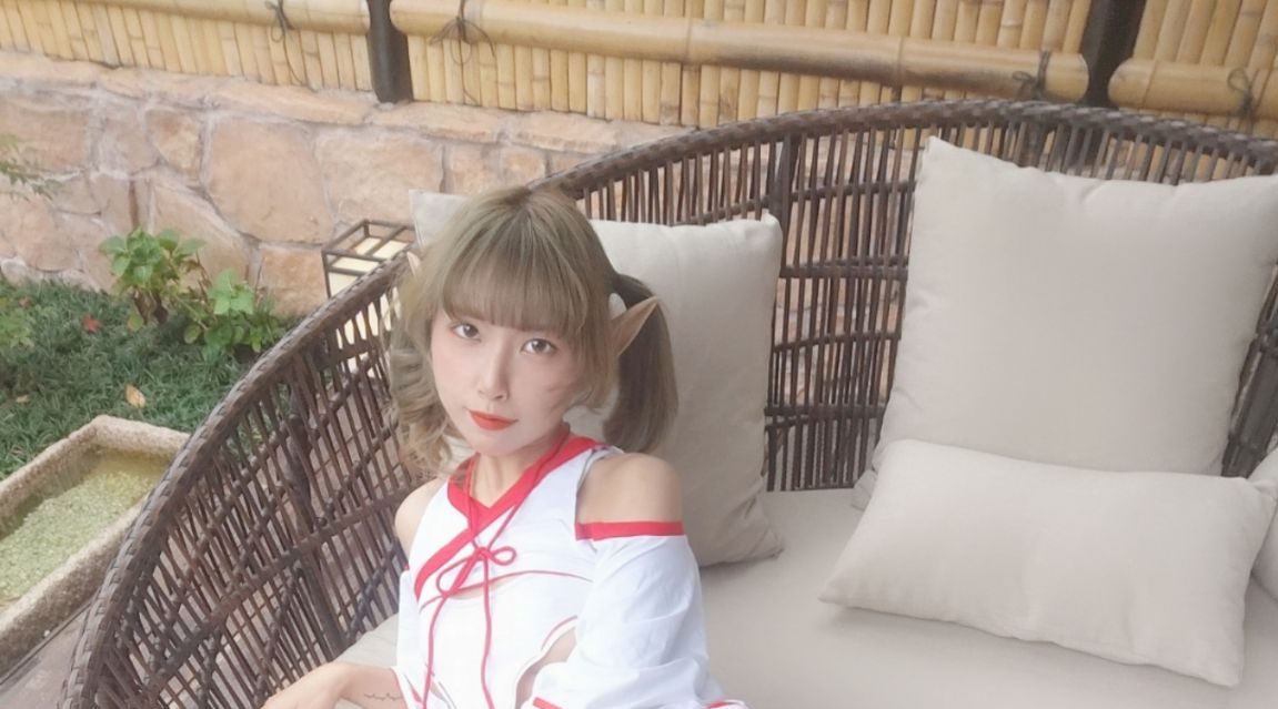 莉莉丝-微博coser全部作品[写真合集][持续更新]