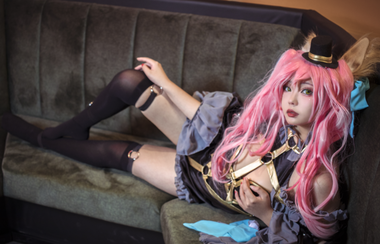 比卡球丘网红cosplay模特写真资源下载 比卡球丘网红cosplay模特写真资源下载