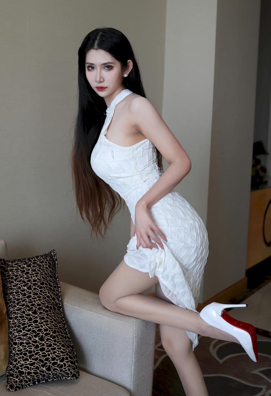 依娜Yina写真图集合集打包下载3套302P 2.99GB