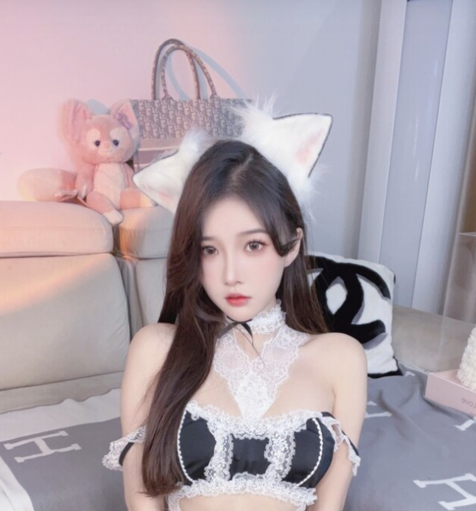小小奶瓶儿：写真作品合集