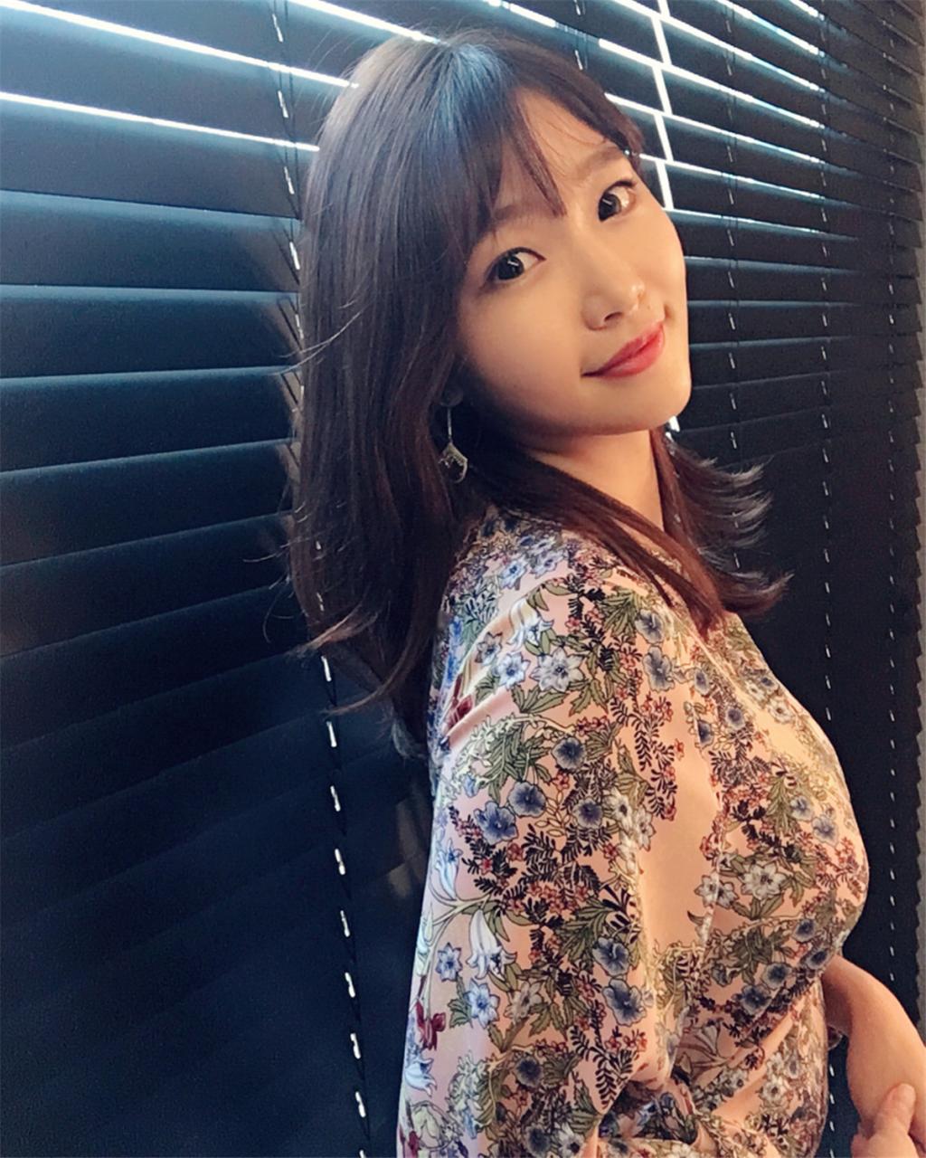 [白嫖]E罩杯韩国辣妈ohttomom：Ins合集[1279P1053V-2.3GB]