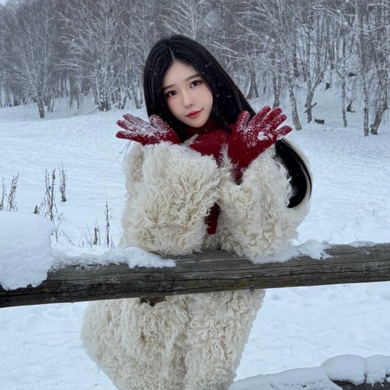 奶白鹿神微密圈全部付费写真合集 奶白鹿神微密圈全部付费写真合集