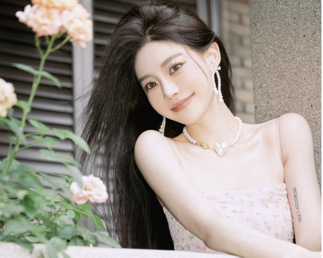 叶子姐姐维密图片奖赏，weme圈中的宅男女神