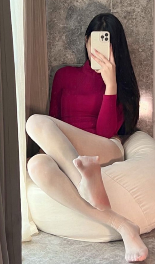 MiNi苑苑微密圈全部付费写真合集