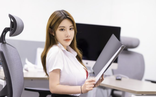 软软爱吃肉最新图集更新内容微密圈写真图片